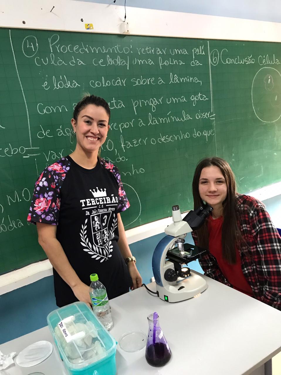 Aula prática sobre células; uma dinâmica para facilitar a aprendizagem em sala de aula.