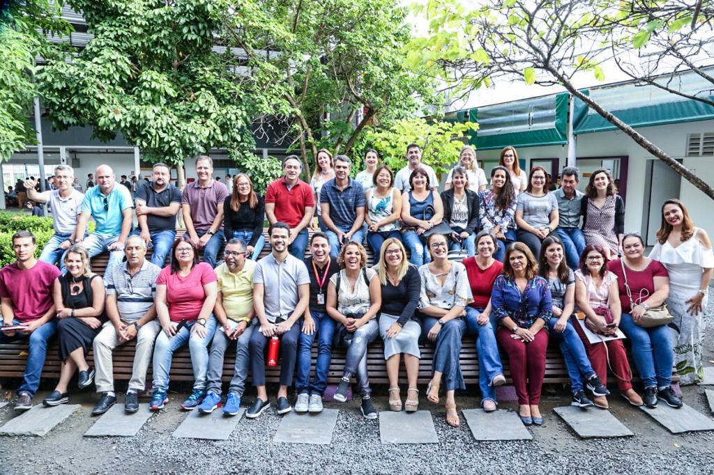 Diretores das escolas que ofertam Ensino Médio em Tempo Integral vão ao Pernambuco para conhecer modelo de escola em tempo integral