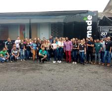 Alunos do curso Técnico em Edificações em visita à empresa Pormade