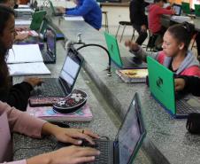 Aula de ciências com uso do Laboratório Móvel