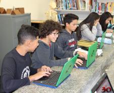 Aula de ciências com uso do Laboratório Móvel