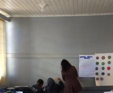 Aula prática de Física, no Colégio Estadual do Campo Prof. Luiz Andrade.
