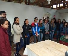 Alunos do curso Técnico em Química em visita a Solum Brasilis.