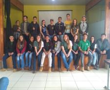 CEEP Arlindo Ribeiro recebe visita dos alunos do Grêmio Estudantil do CEEP Getúlio Vargas, do município de Palmeira.