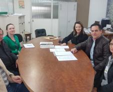 Representantes do NRE Guarapuava e Secretaria Municipal de Habitação e Urbanismo debatem demandas das Instituições de Ensino