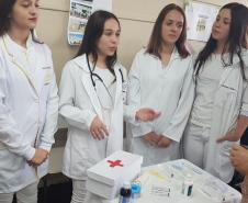 Colégio Estadual Ana Vanda Bassara realiza Feira Cultural Científica e Tecnológica