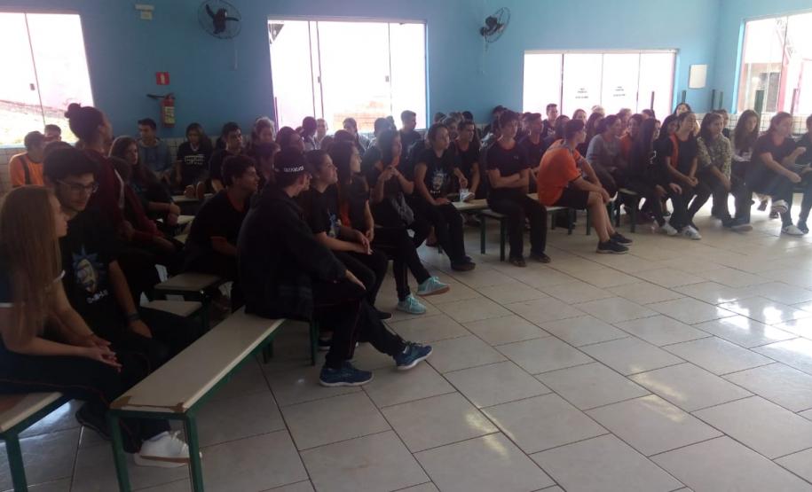 Momento de diálogo e aprendizagem