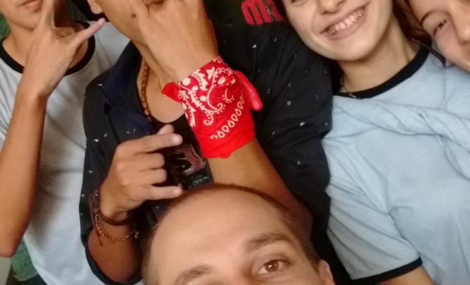 Alunos do Colégio Estadual do Campo de Lagoa Seca no Centro Universitário Campo Real.