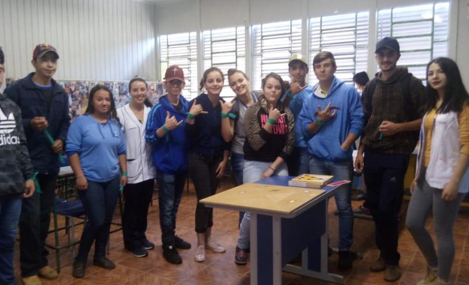 Comemoração ao “Dia Nacional da Matemática”, no Colégio Estadual do Campo Cornélio Pires Ribeiro