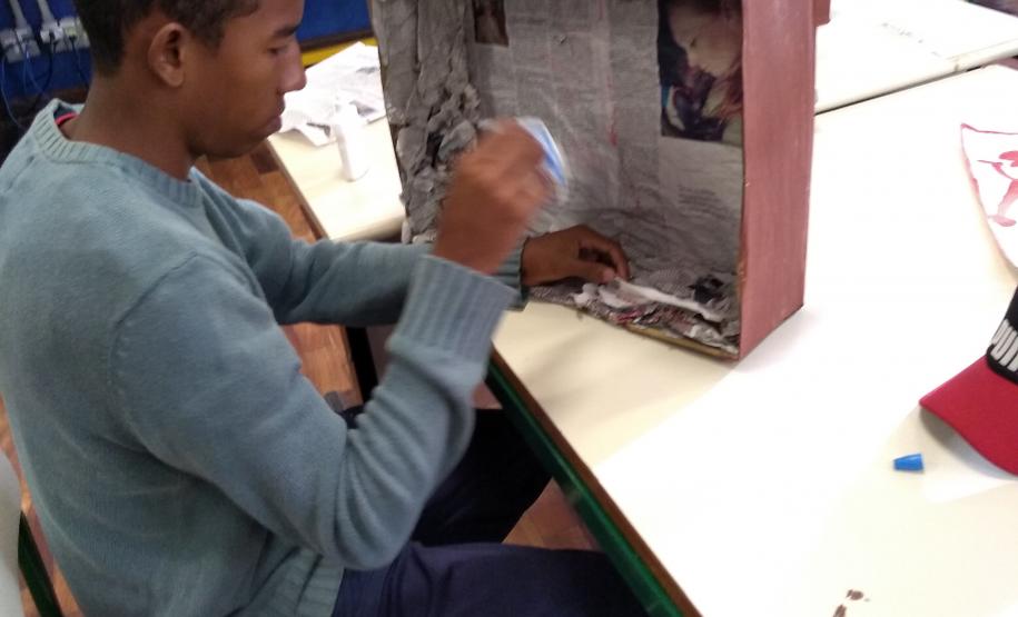 Trabalho da Sala de Recursos do Colégio Estadual Izabel F. Siqueira