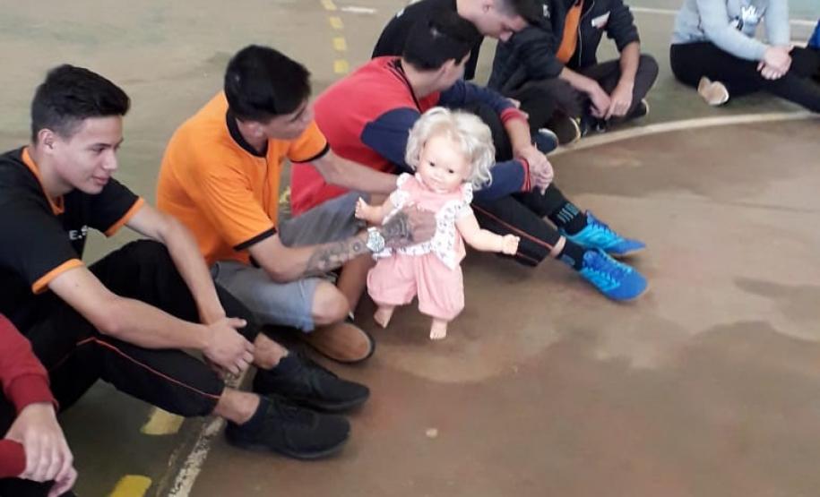 Escola como espaço de garantia de respeito às diferenças