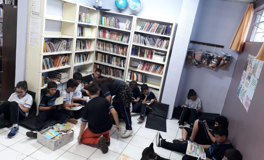 “Gibis ao som de Mozart – música clássica para estudar".