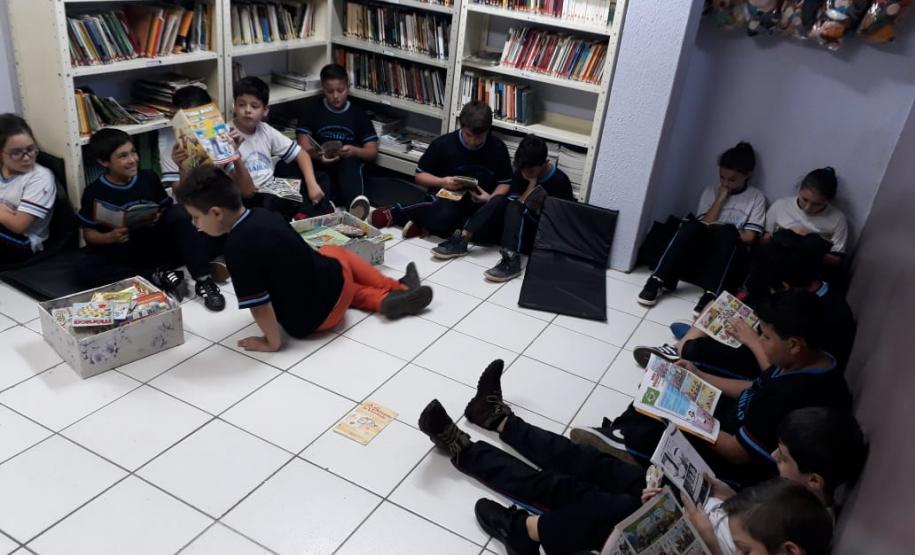 “Gibis ao som de Mozart – música clássica para estudar".