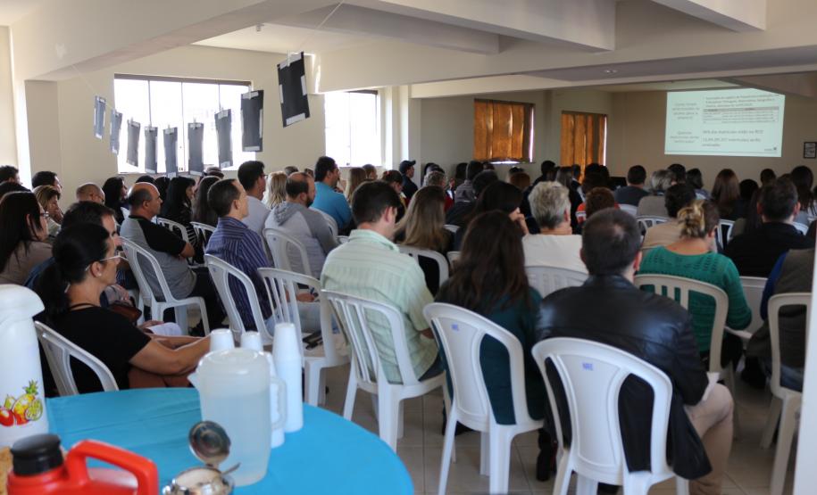 Reunião com gestores e secretários
