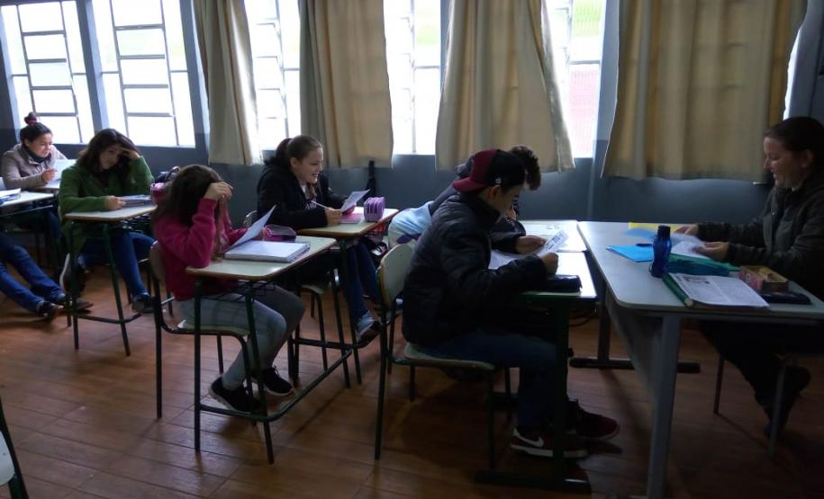 Projeto Leitura Crítica - CE do Campo Profº. Luiz Andrade