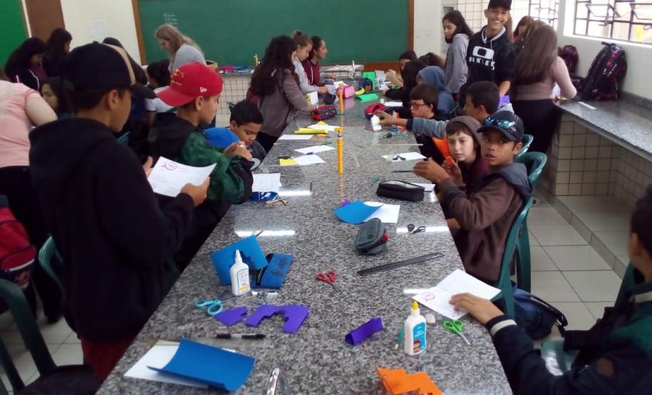 Semana Cultural no Colégio Est. Profª. Leni Marlene Jacob