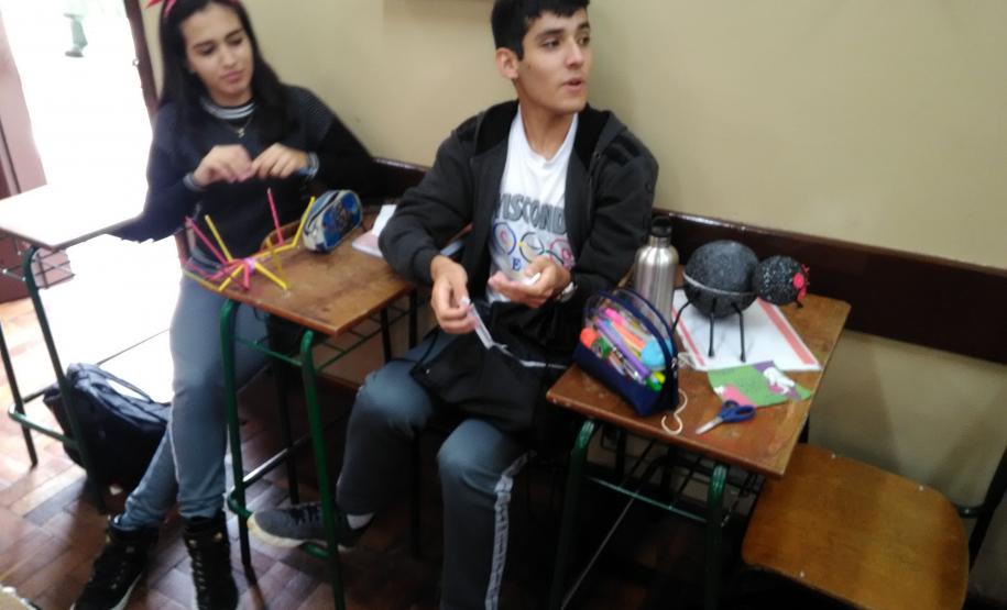 Exposição sobre violência contra a mulher