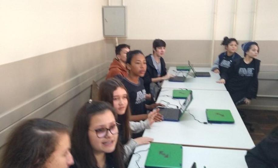 Kahoot : uma estratégia tecnológica presente nas aulas de Ciências e Biologia.