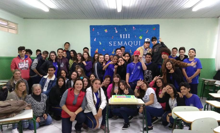 VIII SEMAQUI – Semana de Química, Colégio Estadual Francisco Carneiro Martins
