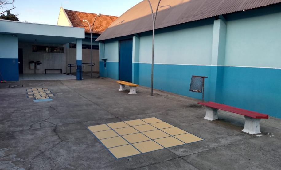 Projeto de Paisagismo e Jardinagem no Ambiente Escolar do Colégio Estadual Professor Amarílio.