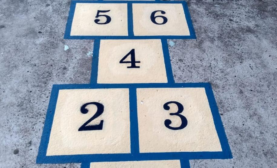 Projeto de Paisagismo e Jardinagem no Ambiente Escolar do Colégio Estadual Professor Amarílio.