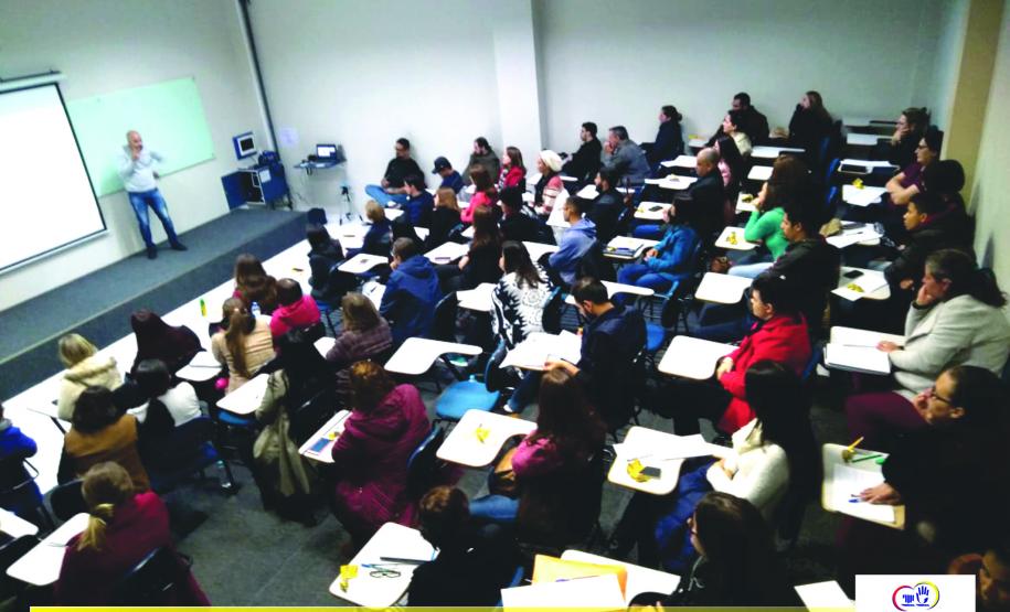 CAS Regional Oeste realizada 1ª Etapa da Formação para Professores Bilíngue