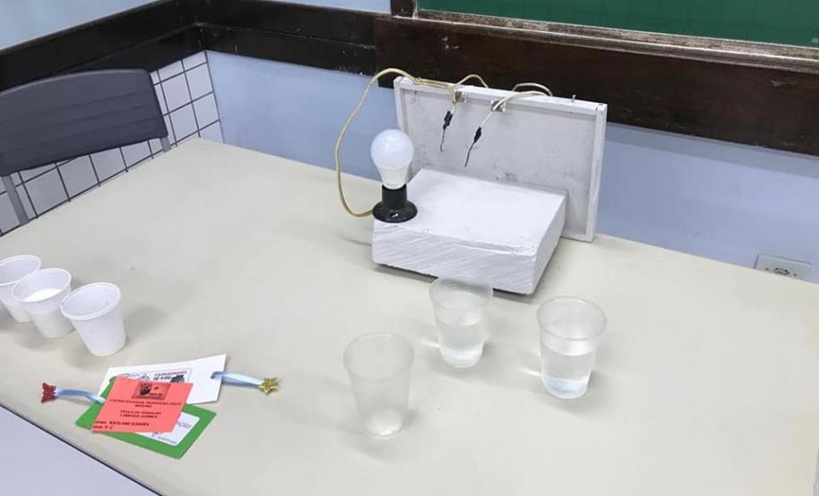 Feira do Conhecimento - Colégio Estadual Professora Dulce Maschio.