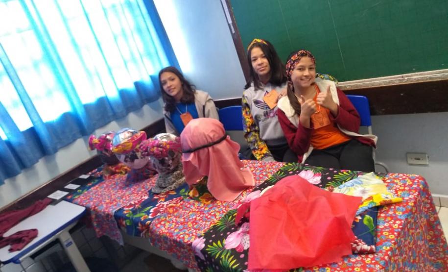 Feira do Conhecimento - Colégio Estadual Professora Dulce Maschio.