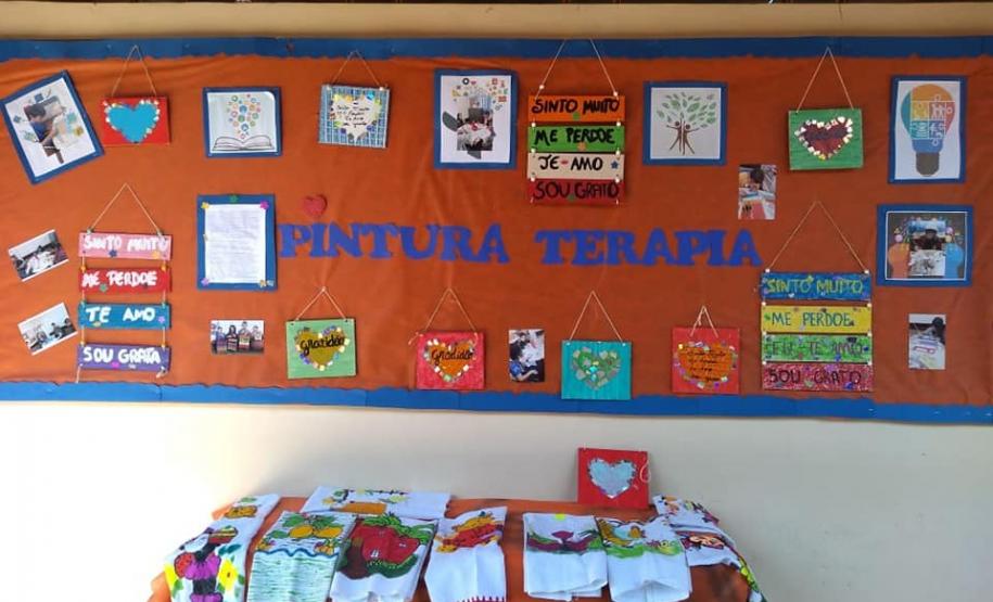 Feira do Conhecimento - Colégio Estadual Professora Dulce Maschio.