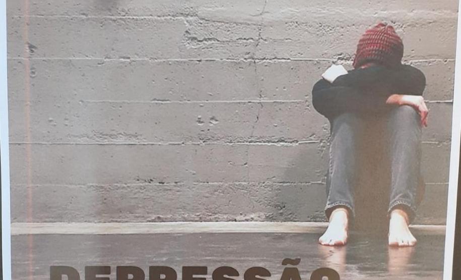 Parceria entre CEEBJA Guarapuava e UNICENTRO proporciona oficinas aos alunos