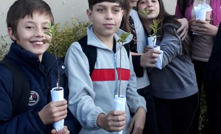 Instituições de Ensino do NRE Guarapuava participam do Programa Paraná Mais Verde