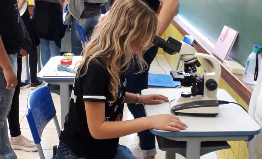 Feira do Conhecimento - C.E. Professores Edvaldo e Maria Janete Carneiro