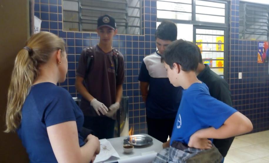 Feira do Conhecimento - C.E. Professores Edvaldo e Maria Janete Carneiro