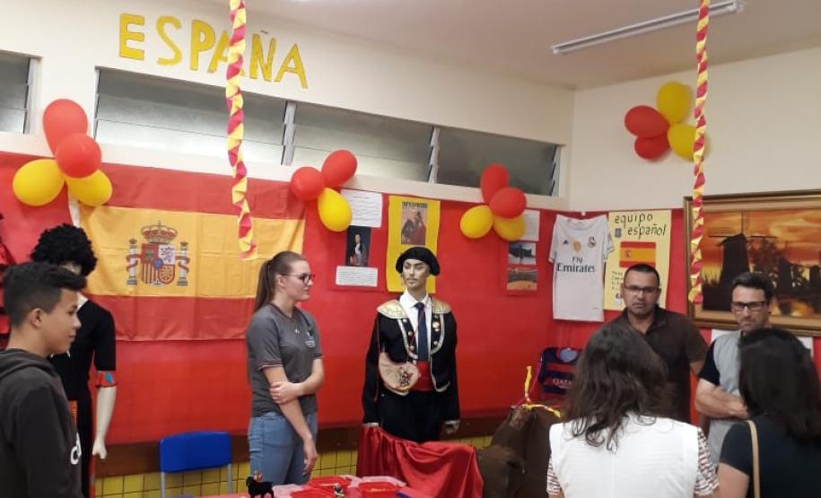 Feira do Conhecimento - C.E. Professores Edvaldo e Maria Janete Carneiro
