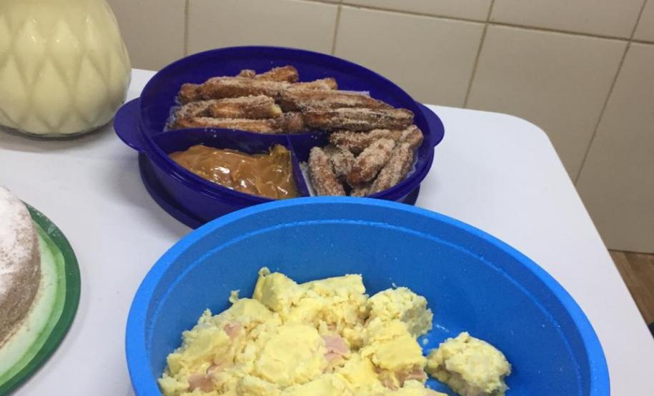 Atividade gastronômica no Colégio Estadual de Segredo