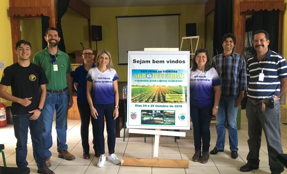 CEEP Arlindo Ribeiro realiza a XXIV Feira de Ciências Agropecuárias