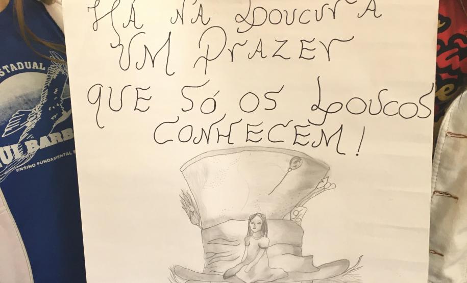 Projeto interdisciplinar incentiva leitura e traz uma reflexão acerca de questões sociais e filosóficas.