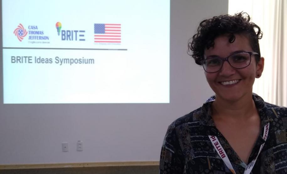 Professora de Língua inglesa, do NRE Guarapuava, Likelli Simão Bender, participa do "1st BRITE Ideas Symposium" em Brasilia.