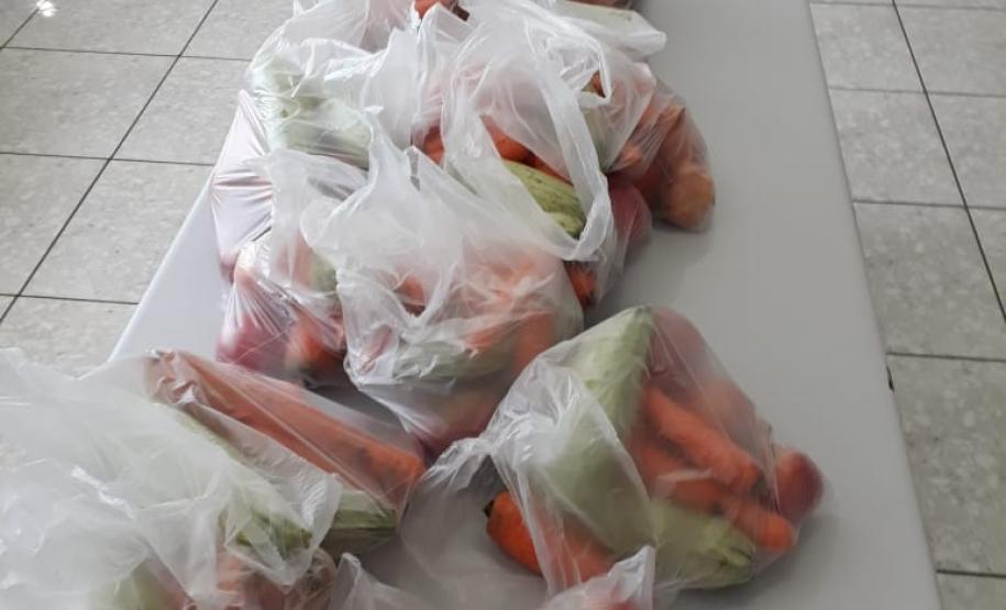 Merenda Escolar será entregue para famílias de alunos.